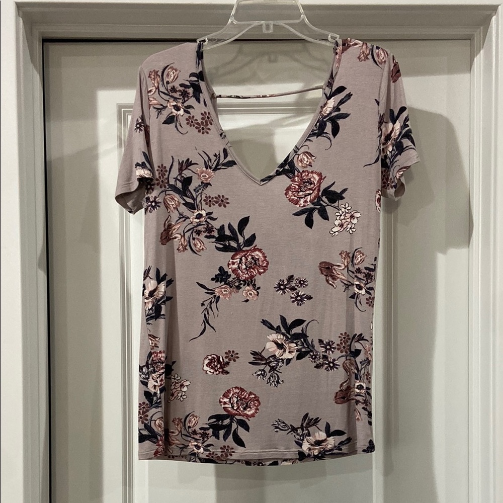 Floral V-Neck Women's Top - Pink and Black